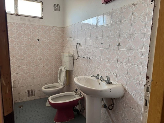 Prédio para Venda em Caria Foto 18