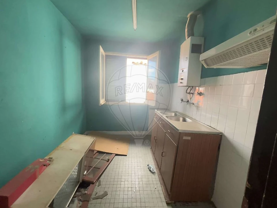 Prédio para Venda em Caria Foto 9