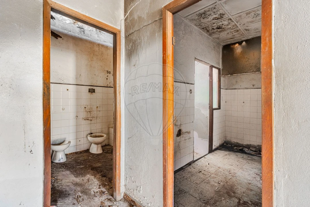 Moradia T17 para Venda em Esmoriz Foto 16