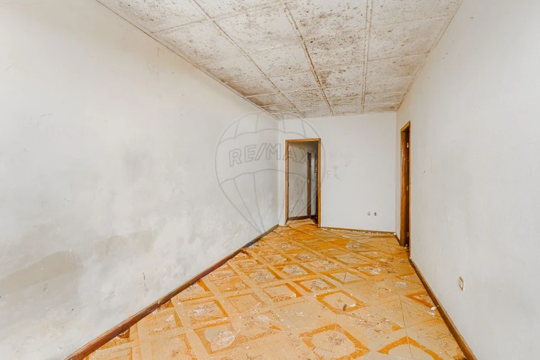 Moradia T17 para Venda em Esmoriz Foto 14