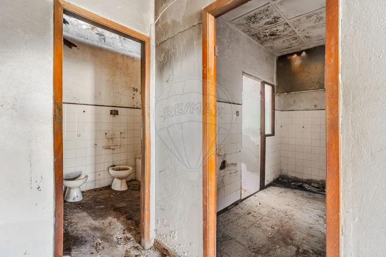 Moradia T17 para Venda em Esmoriz Foto 16