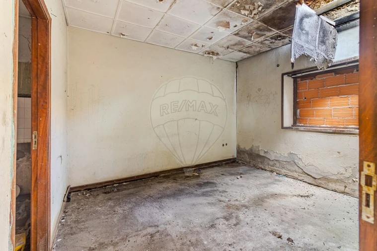 Moradia T17 para Venda em Esmoriz Foto 4