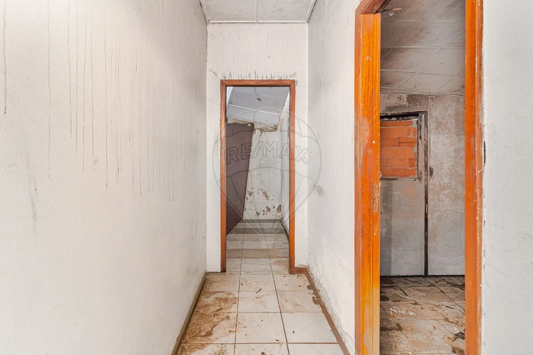 Moradia T17 para Venda em Esmoriz Foto 11