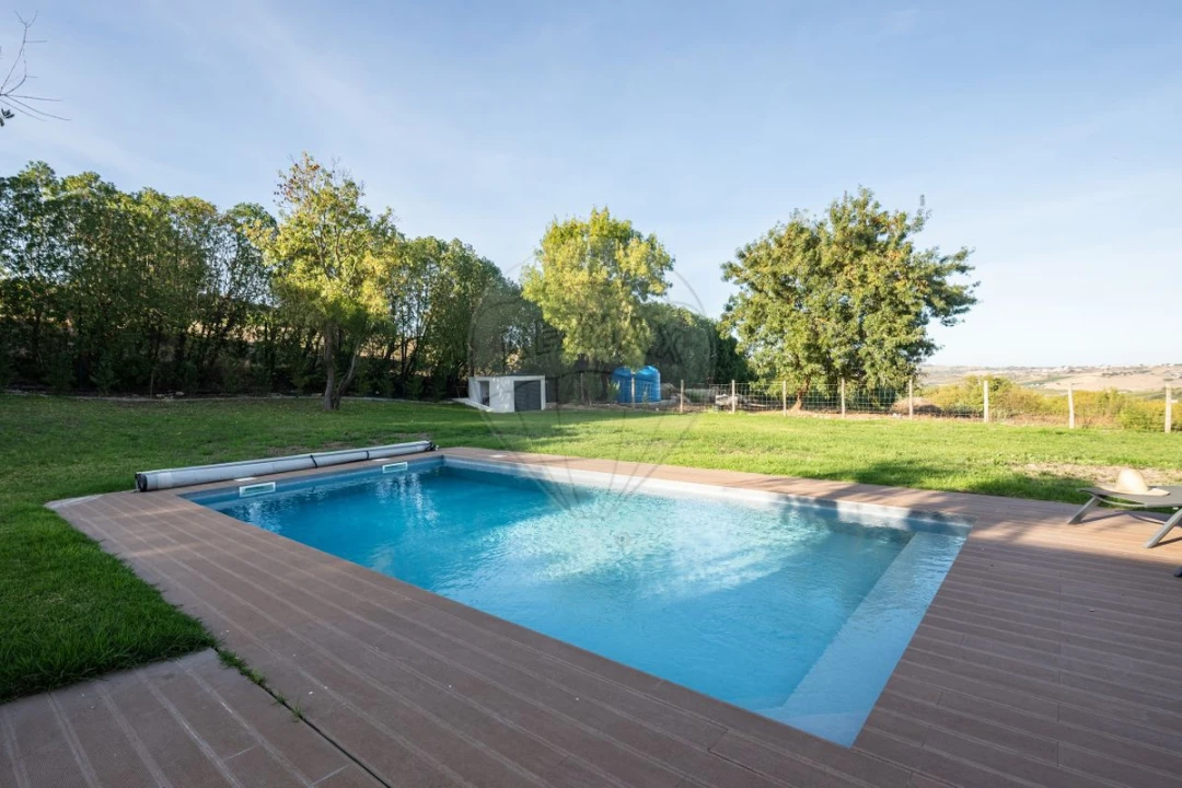 Moradia T5 para Venda em Arruda dos Vinhos Foto 13