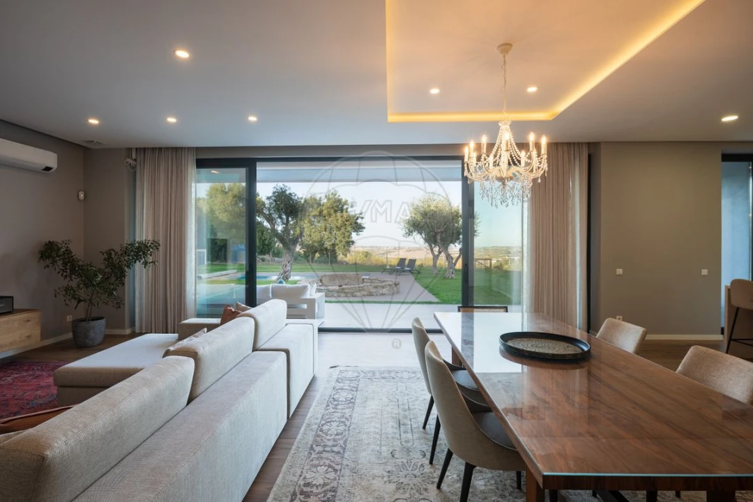 Moradia T5 para Venda em Arruda dos Vinhos Foto 17