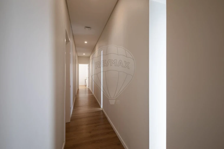 Moradia T5 para Venda em Arruda dos Vinhos Foto 46