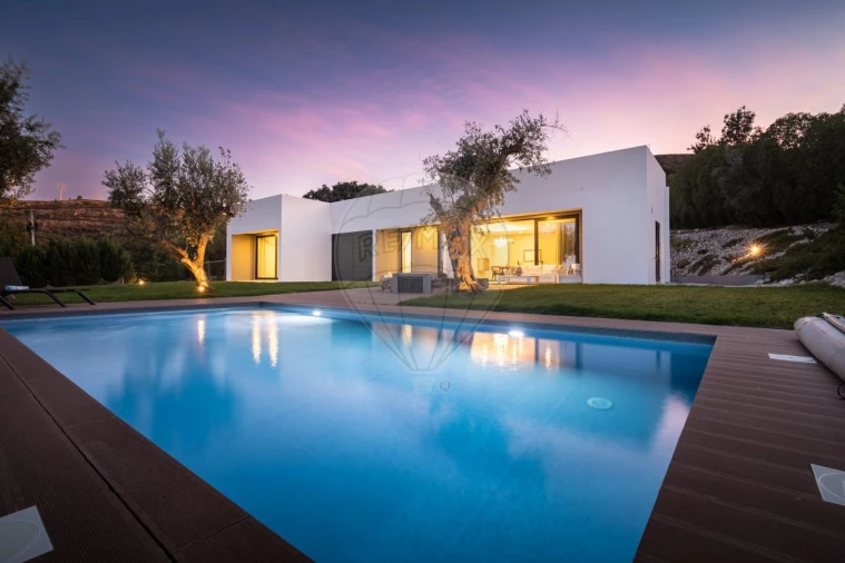 Moradia T5 para Venda em Arruda dos Vinhos Foto 1