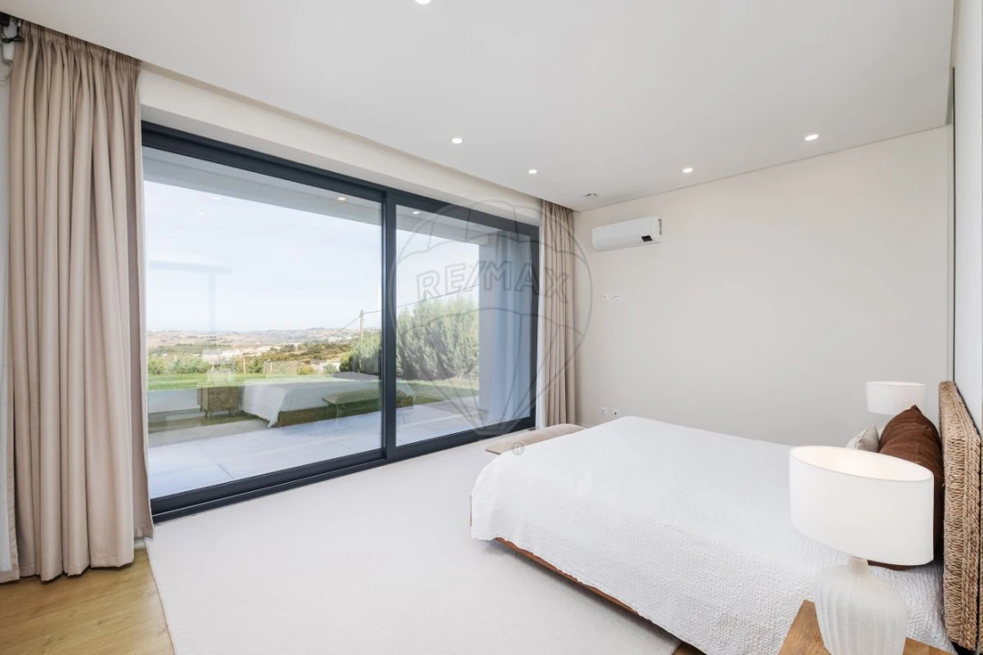 Moradia T5 para Venda em Arruda dos Vinhos Foto 30