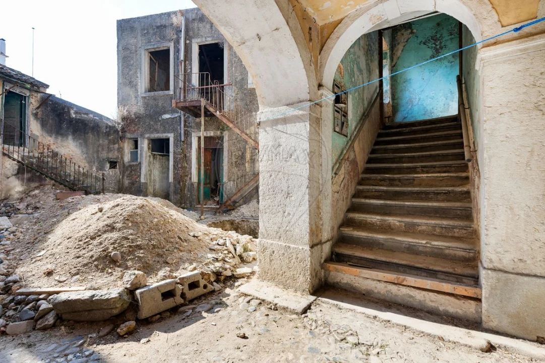 Prédio para Venda em Santa Maria Maior Foto 13