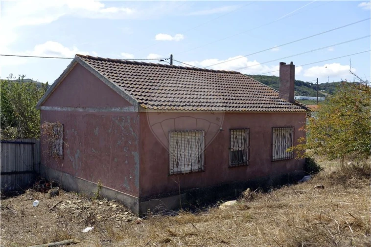 Moradia T2 para Venda em Arruda dos Vinhos Foto 3