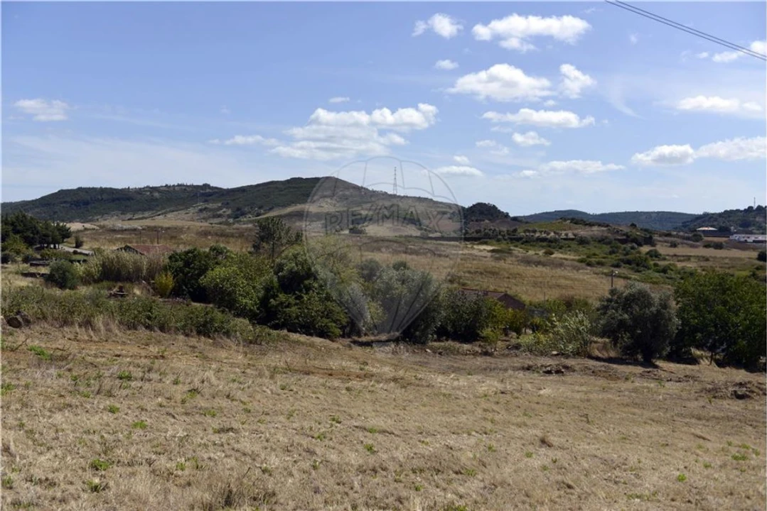 Moradia T2 para Venda em Arruda dos Vinhos Foto 12