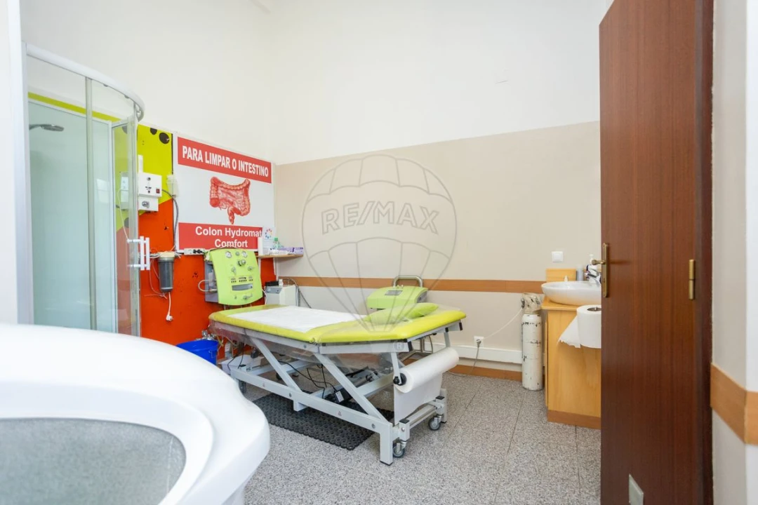 Loja para Arrendamento em Samora Correia Foto 10