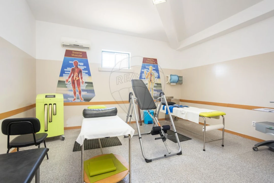 Loja para Arrendamento em Samora Correia Foto 4