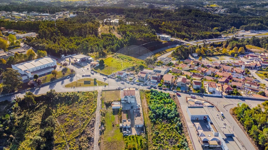 Moradia T3 para Venda em Sandim, Olival, Lever e Crestuma Foto 38