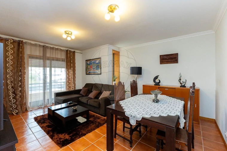 Apartamento T2 para Arrendamento em Canidelo Foto 11