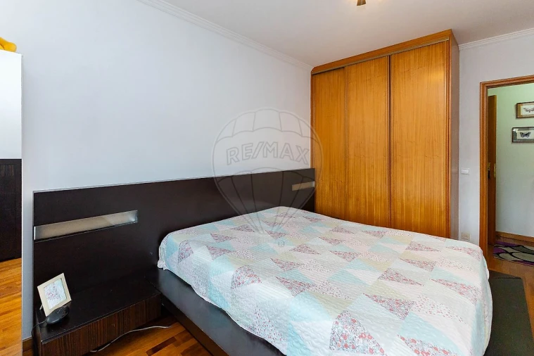 Apartamento T2 para Arrendamento em Canidelo Foto 20