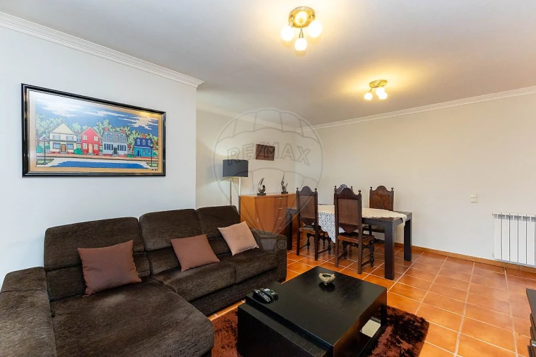 Apartamento T2 para Arrendamento em Canidelo Foto 12