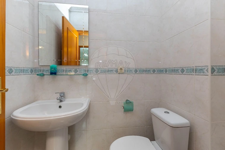 Apartamento T2 para Arrendamento em Canidelo Foto 10