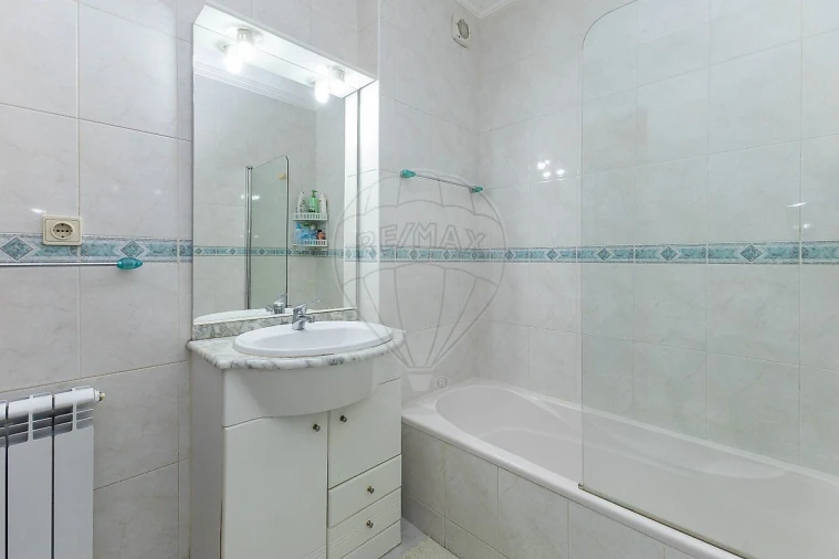 Apartamento T2 para Arrendamento em Canidelo Foto 23