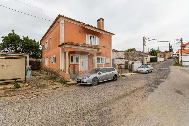 Moradia T3 para Venda em Carnota Foto 3