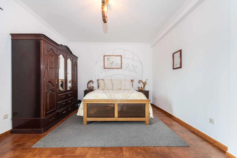 Moradia T3 para Venda em Carnota Foto 11