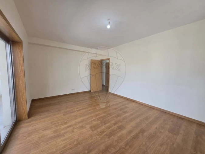 Apartamento T3 para Arrendamento em Ermesinde Foto 6
