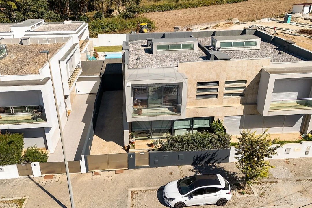 Moradia T3 para Venda em Vila Chã Foto 2