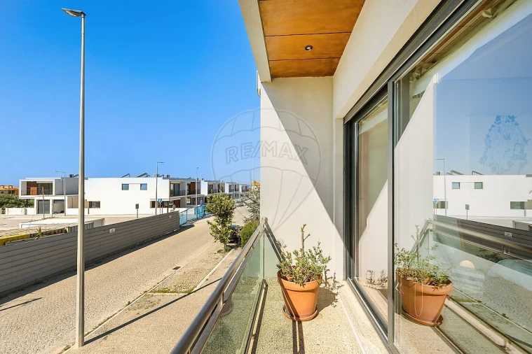 Moradia T3 para Venda em Vila Chã Foto 29