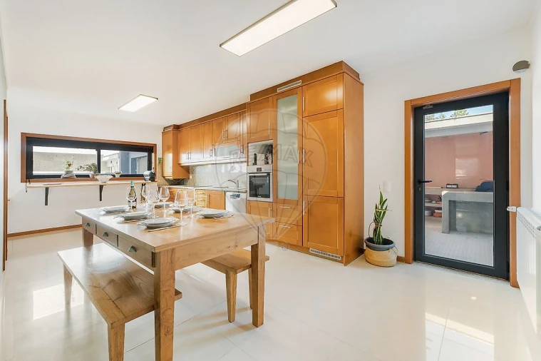 Moradia T3 para Venda em Vila Chã Foto 14