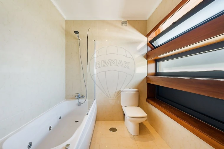 Moradia T3 para Venda em Vila Chã Foto 28