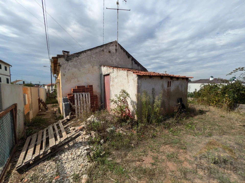 Moradia T2 para Venda em Eiras e São Paulo de Frades Foto 6