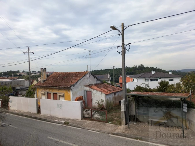 Moradia T2 para Venda em Eiras e São Paulo de Frades Foto 5