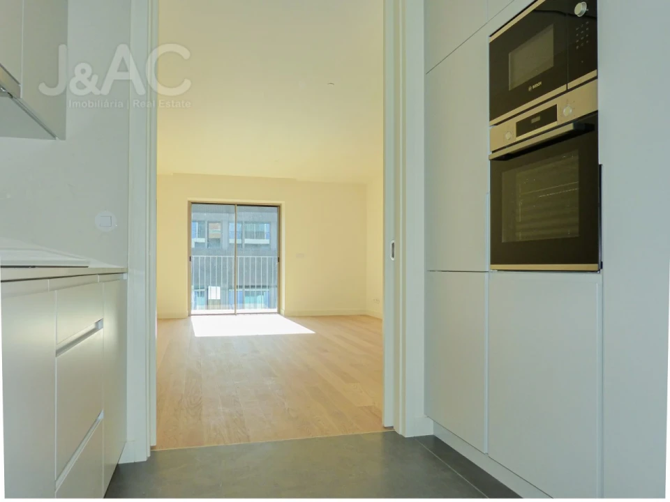 Apartamento T2 para Venda em Santo António Foto 10