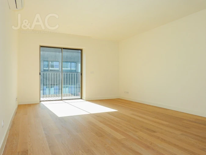 Apartamento T2 para Venda em Santo António Foto 2