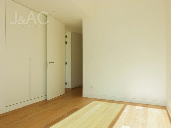 Apartamento T2 para Venda em Santo António Foto 19