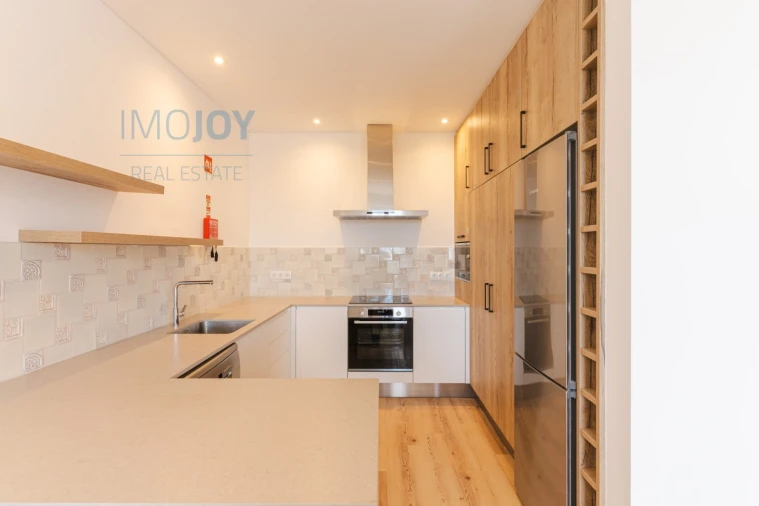 Apartamento T3 para Arrendamento em Santa Maria e São Miguel, São Martinho, São Pedro Penaferrim Foto 10