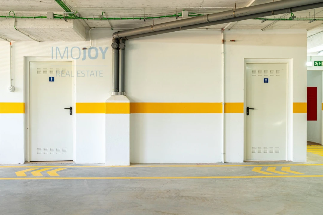 Garagem para Venda em Portimão Foto 5
