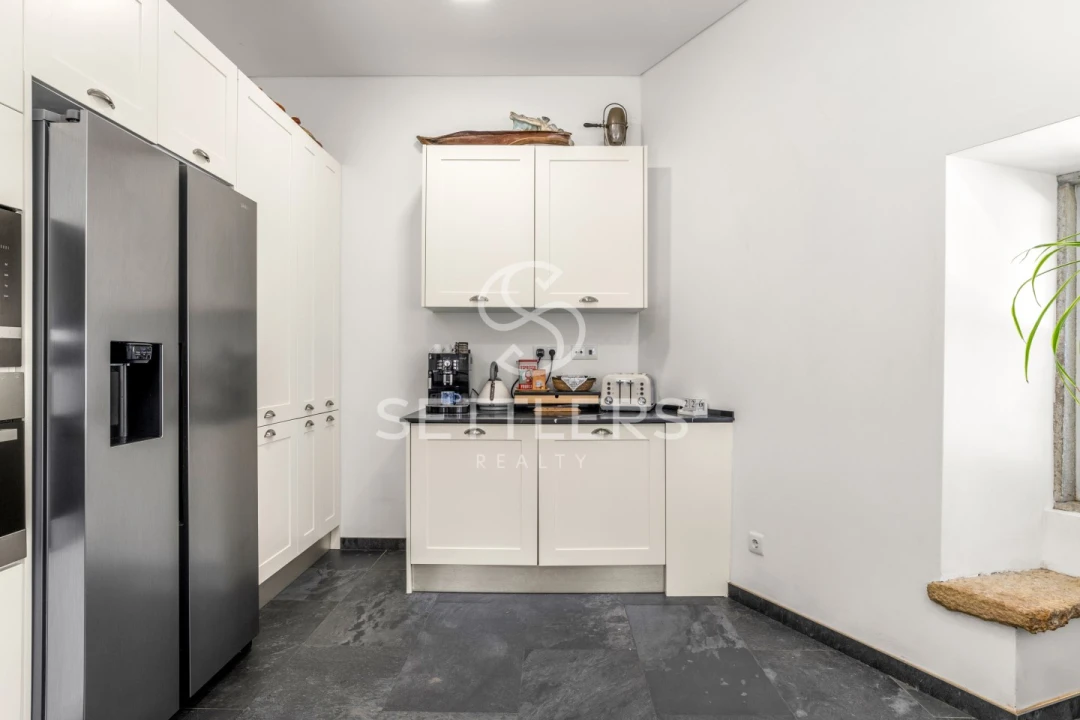 Prédio para Venda em Santa Maria e São Miguel, São Martinho, São Pedro Penaferrim Foto 8