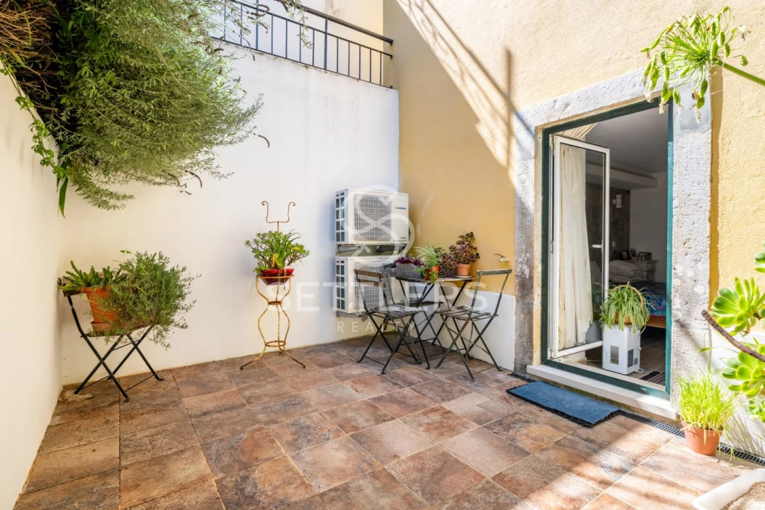 Prédio para Venda em Santa Maria e São Miguel, São Martinho, São Pedro Penaferrim Foto 32