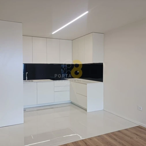 Apartamento T1 para Venda em Madalena Foto 7