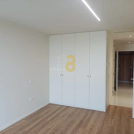 Apartamento T1 para Venda em Madalena Foto 10