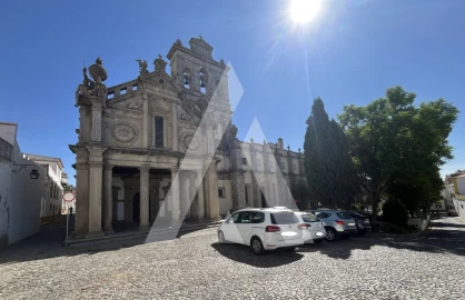 Moradia T2 para Venda em Évora (São Mamede, Sé, São Pedro e Santo Antão)