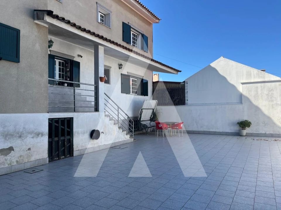 Moradia T4 para Venda em Aradas Foto 65