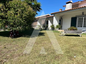 Moradia T4 para Venda em Aradas