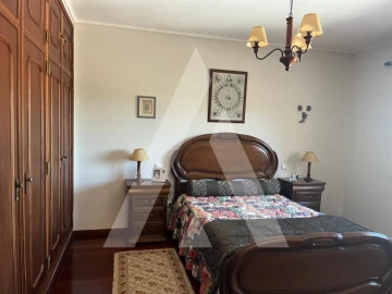 Moradia T4 para Venda em Aradas