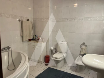 Moradia T4 para Venda em Aradas