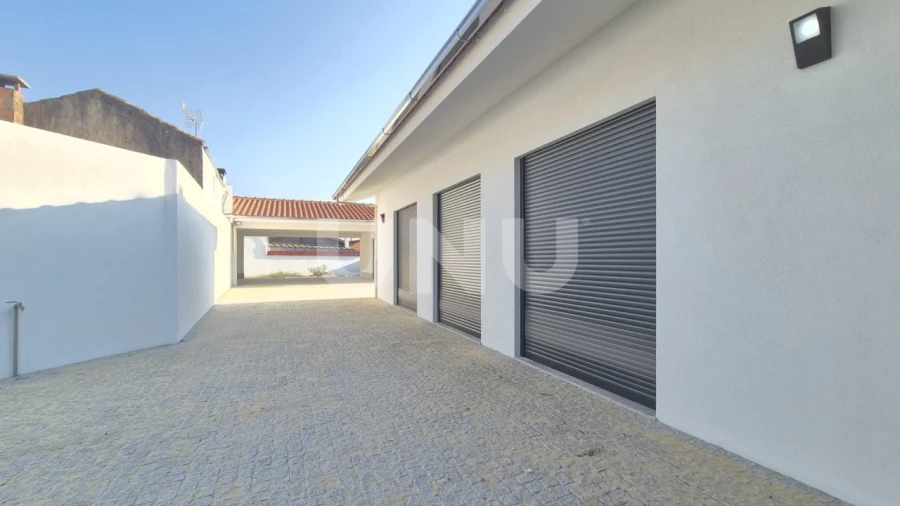 Moradia T3 para Venda em O. Azeméis, Riba-Ul, Ul, Macinhata Seixa, Madail Foto 21