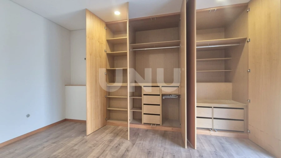 Moradia T3 para Venda em O. Azeméis, Riba-Ul, Ul, Macinhata Seixa, Madail Foto 16