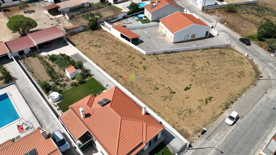 Terreno para Venda em Foros de Vale de Figueira Foto 4