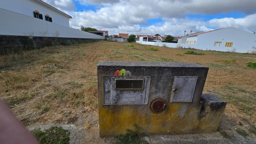 Terreno para Venda em Foros de Vale de Figueira Foto 14